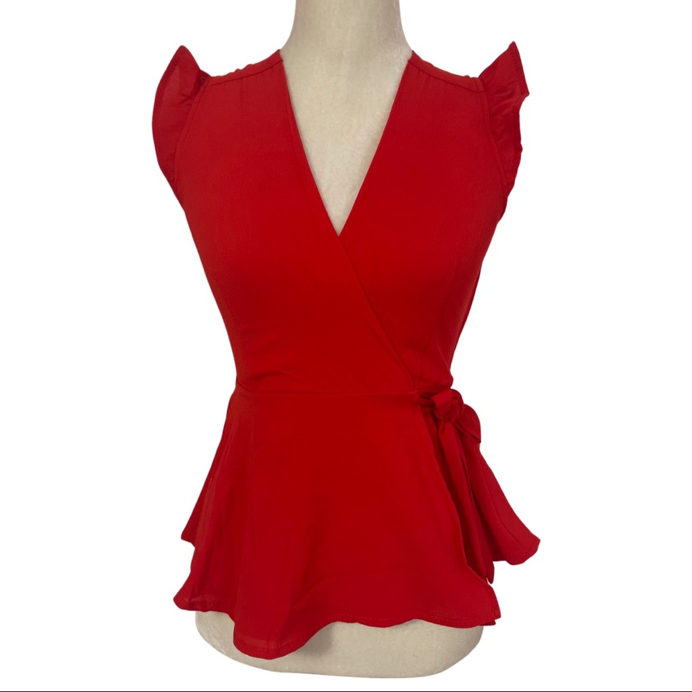 NEW MONTEAU Junior Woman’s Short Sleeve Blouse Top Shirt Red sz Small